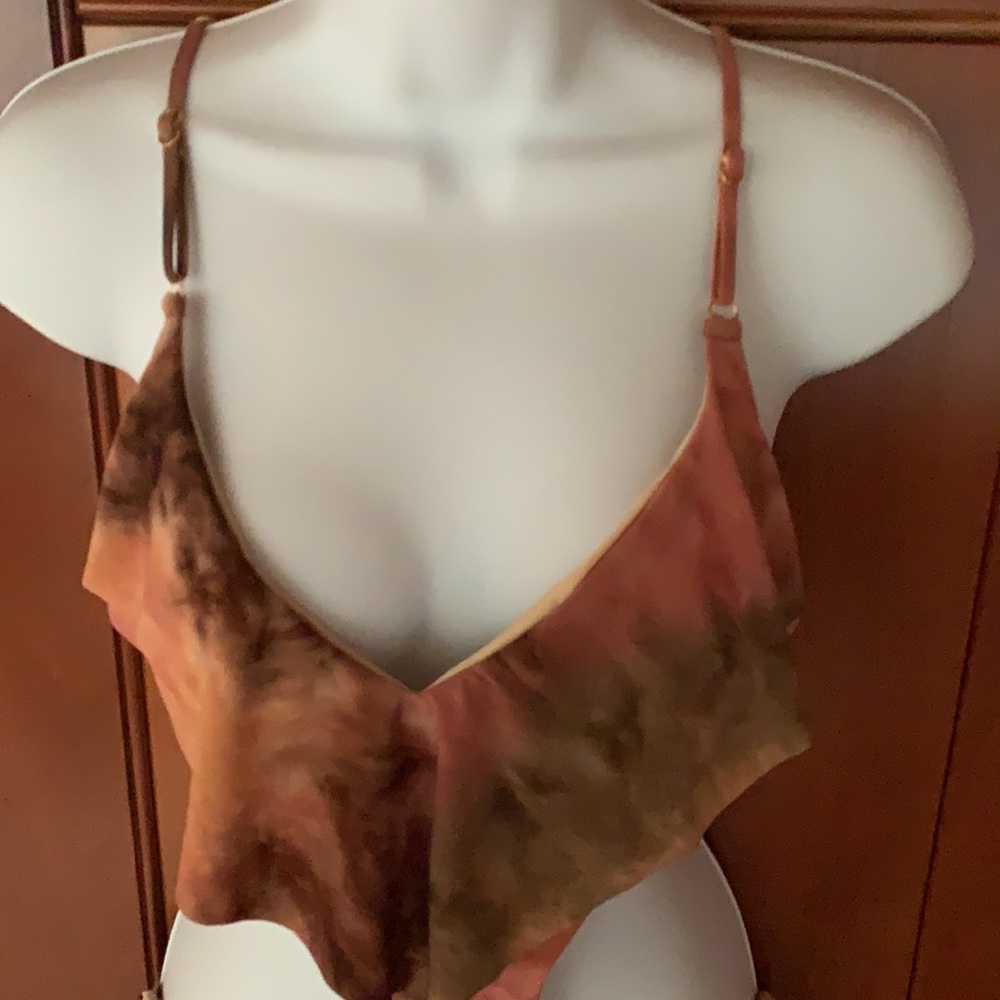 Swimsuit - Picture 2 of 4